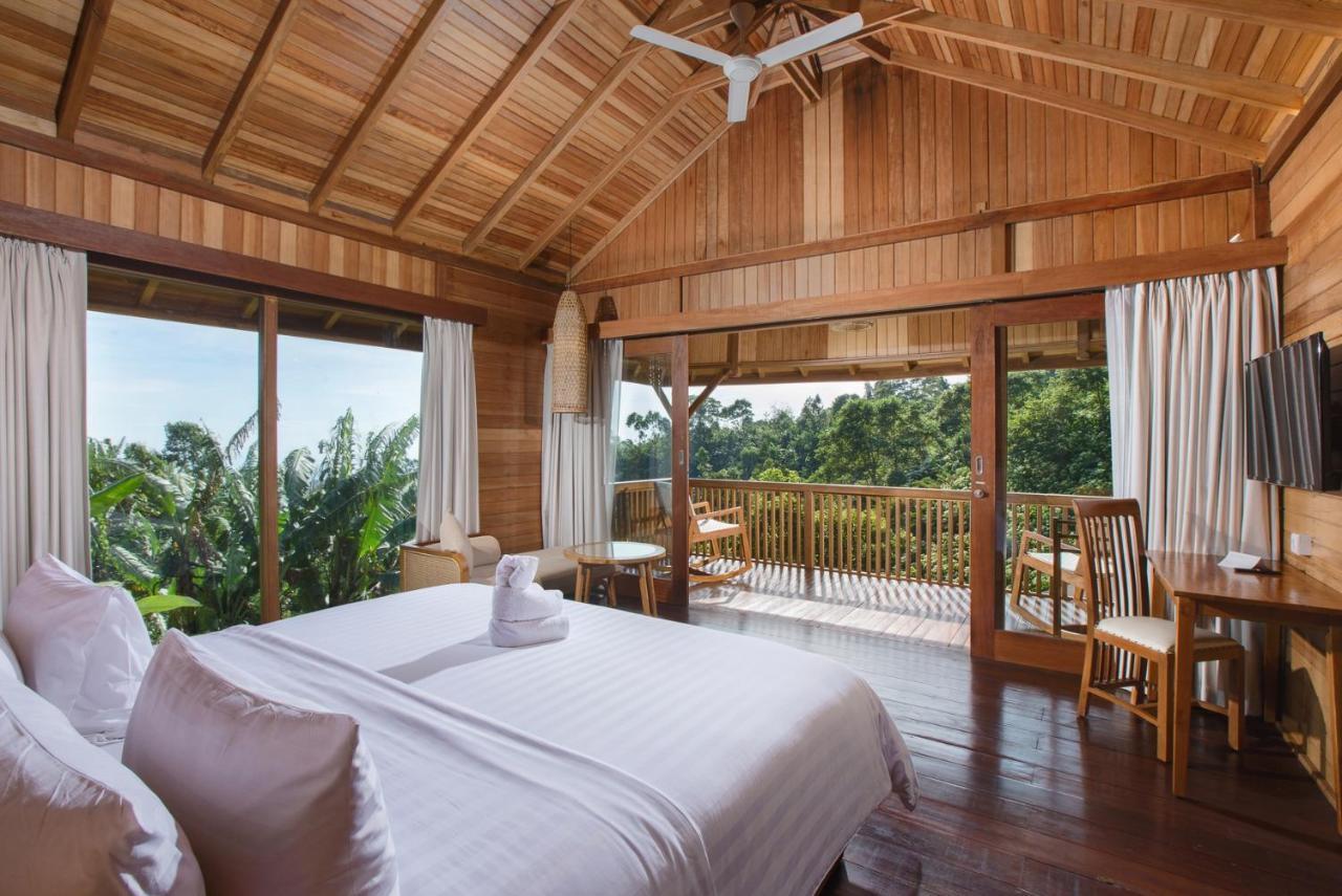 Giriwood Hotel & Villa Munduk  Exterior photo